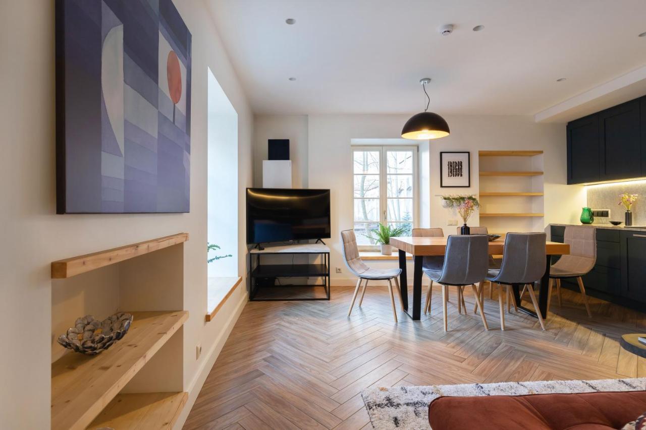 Pilies Street Exclusive Apartment By Reside Baltic Vilnius Exterior photo