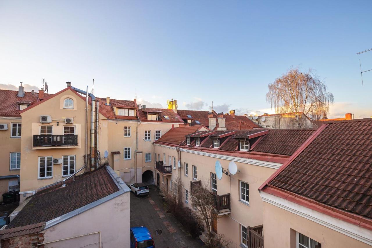 Pilies Street Exclusive Apartment By Reside Baltic Vilnius Exterior photo