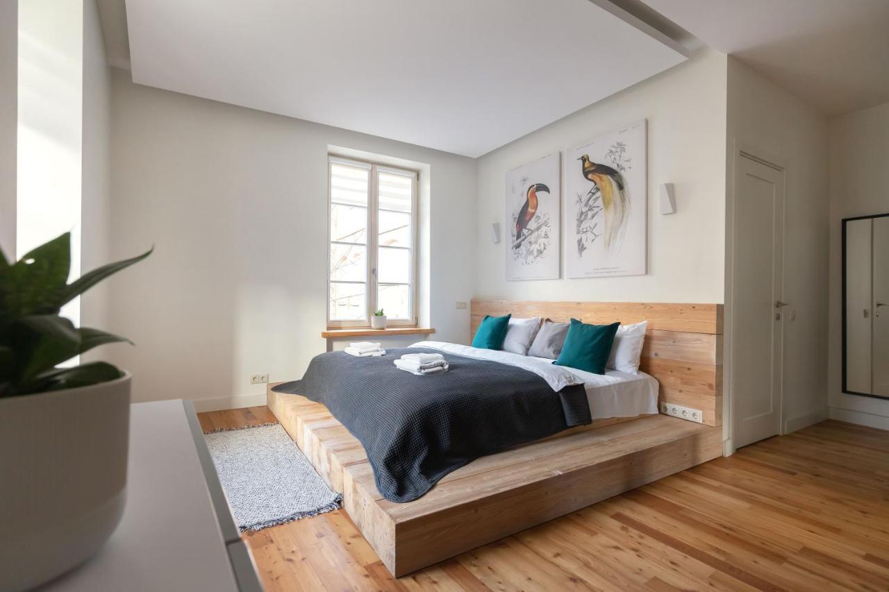 Pilies Street Exclusive Apartment By Reside Baltic Vilnius Exterior photo
