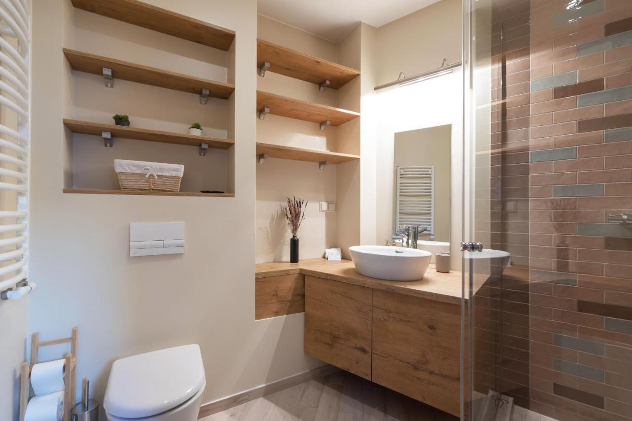 Pilies Street Exclusive Apartment By Reside Baltic Vilnius Exterior photo